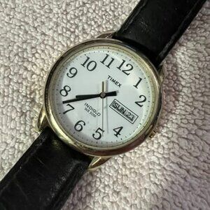 🐻Timex - Analog Watch - As Is Condition - Needs Battery